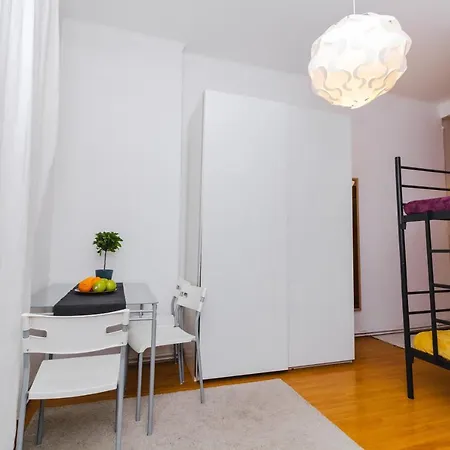 Apartament Siemiradskiego *